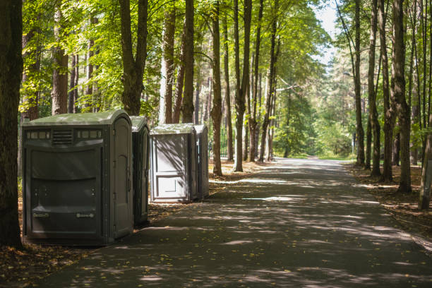 Best Portable restroom trailer rental  in Forest Park, IL